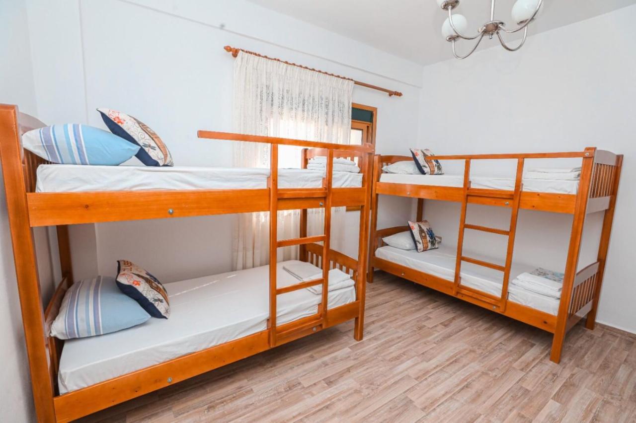 Hostel Nana Wlora Zewnętrze zdjęcie